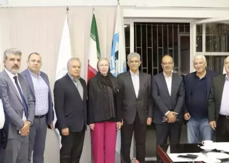 دیدار هیئت بلند پایه سازمان ایرو با هیئت مدیره انجمن صنفی شرکتهای حمل و نقل بین المللی ایران
