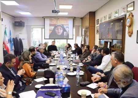 پیگیری مشکلات مرز بازرگان و بهبود تردد کامیون‌ها در سومین جلسه بخش حمل‌ونقل جاده‌ای انجمن