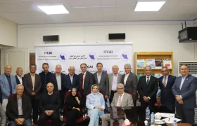 گزارش تصویری از آیین بزرگداشت روز معلم در انجمن ایران