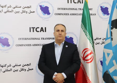 توقف ۲۰ روزه کامیون‌ها در مرز بازرگان؛هزینه توقف ماهانه ۱۰ میلیون دلار