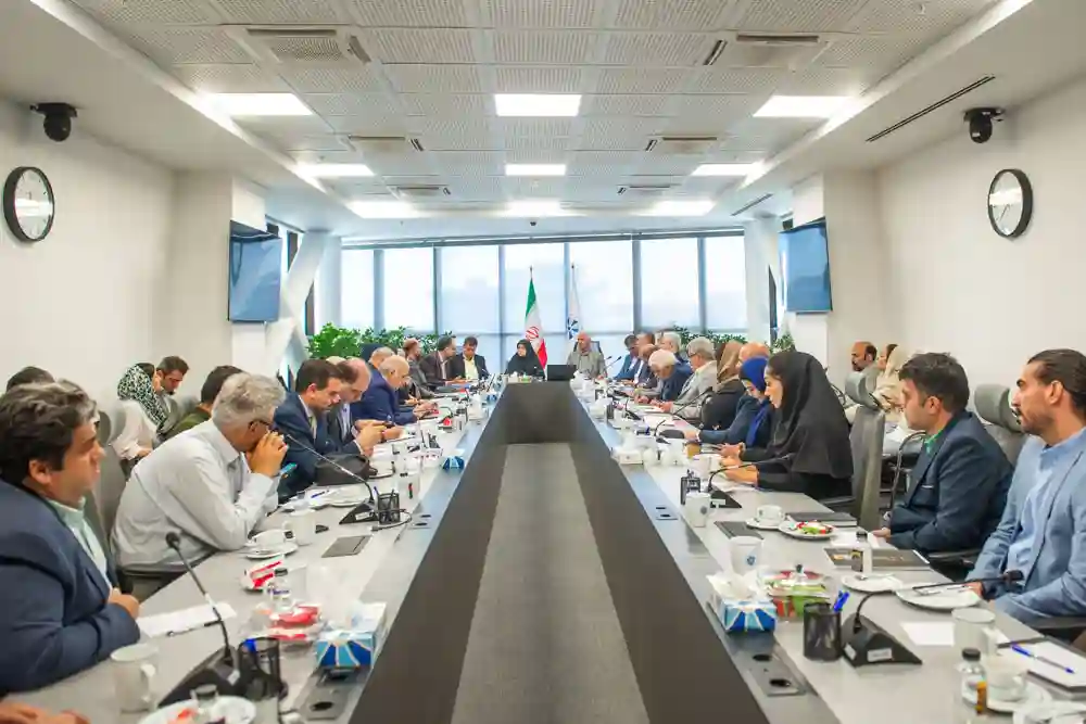 نشست مشترک کمیسیون‌های «حمل و نقل» و «بهبود محیط کسب وکار» اتاق تهران برگزار شد